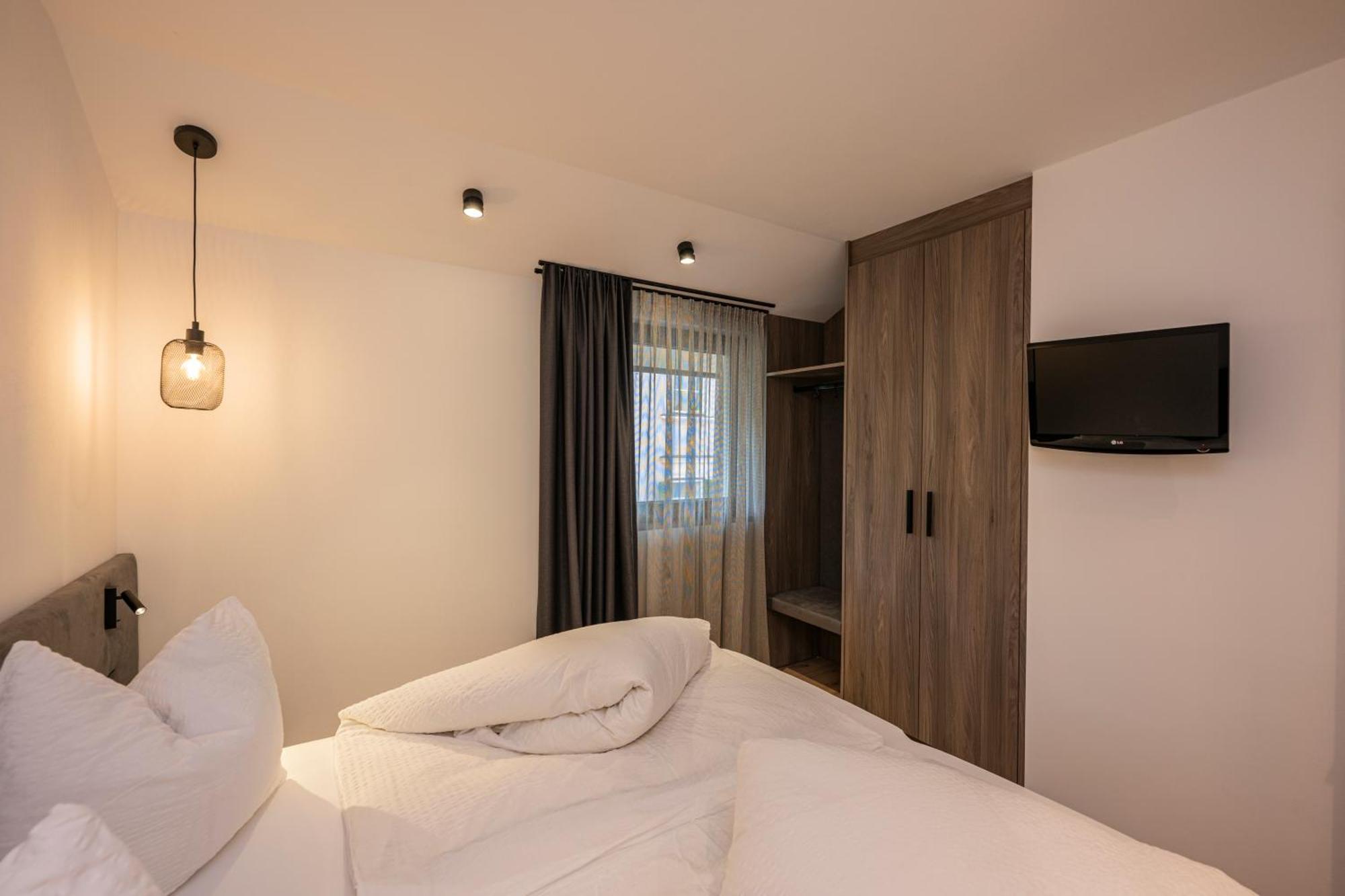 Montanaris Alpine - Active - Relax Hotel Villabassa Exterior photo