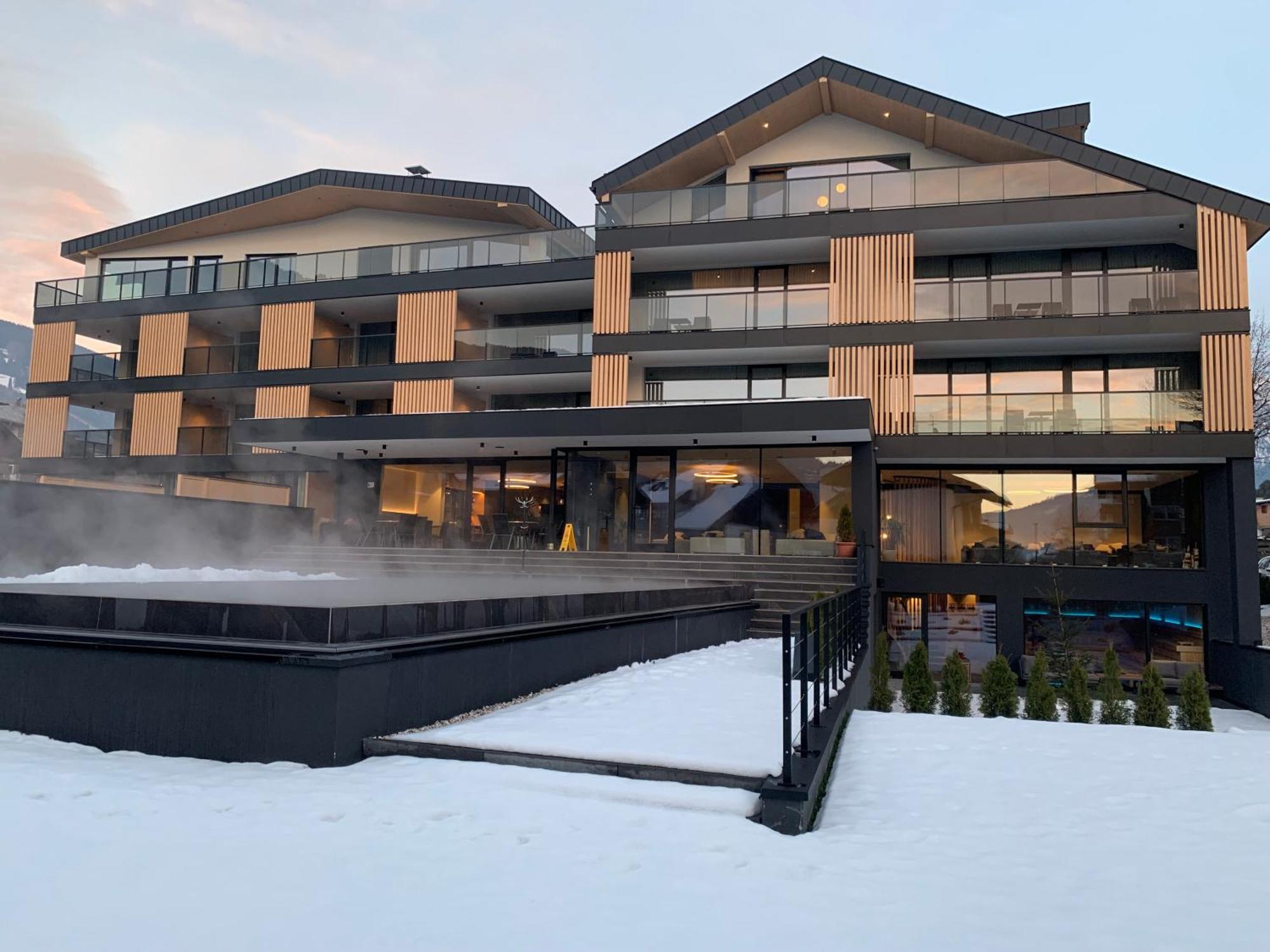 Montanaris Alpine - Active - Relax Hotel Villabassa Exterior photo